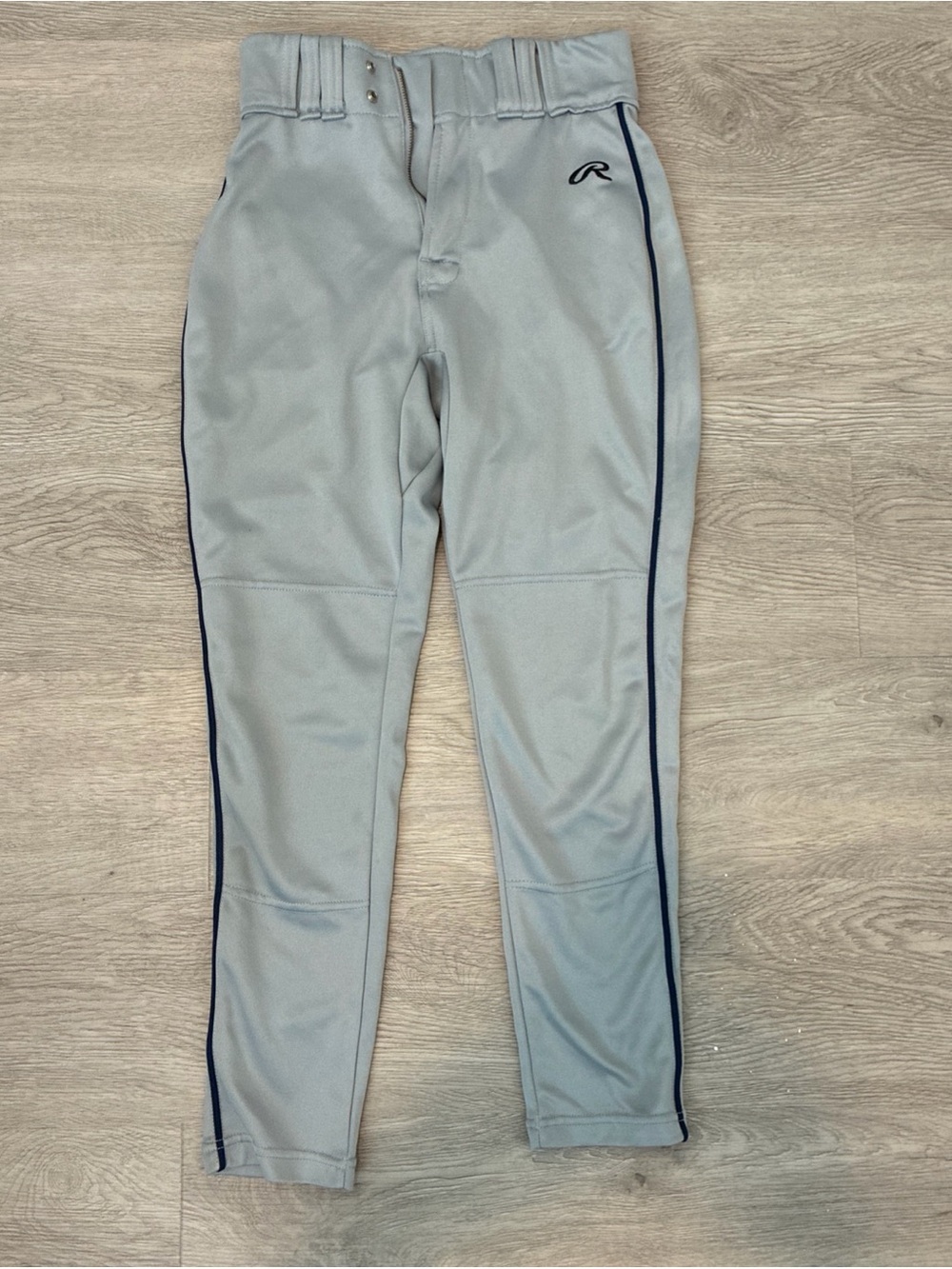 Rawlings Men’s Gray Baseball Pants with Navy Piping Size Small